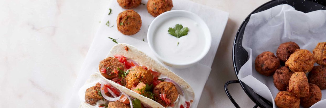 Ανατολίτικο falafel με δροσερή sauce