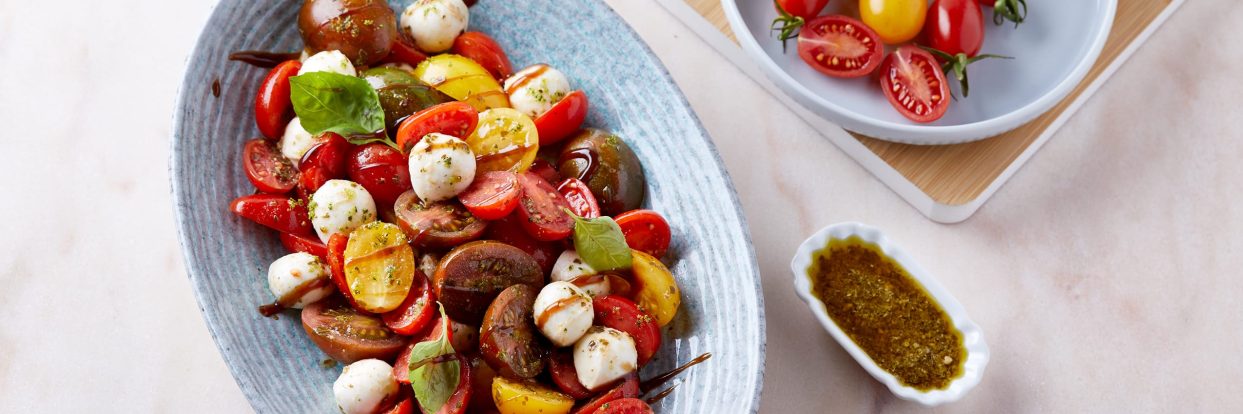 Σαλάτα πολύχρωμα τοματίνια