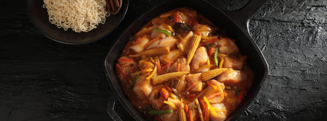 Στήθος κοτόπουλου stir fry με σάλτσα Πεκίνου